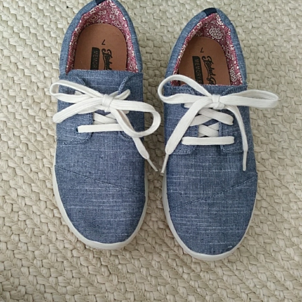 Brand new Faded Glory shoes